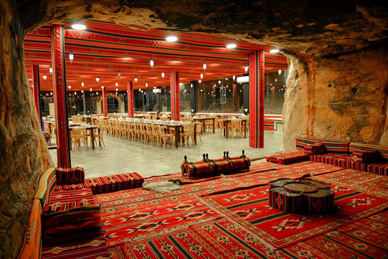 Little Petra Bedouin Camp Hotel Al Hayy ภายนอก รูปภาพ